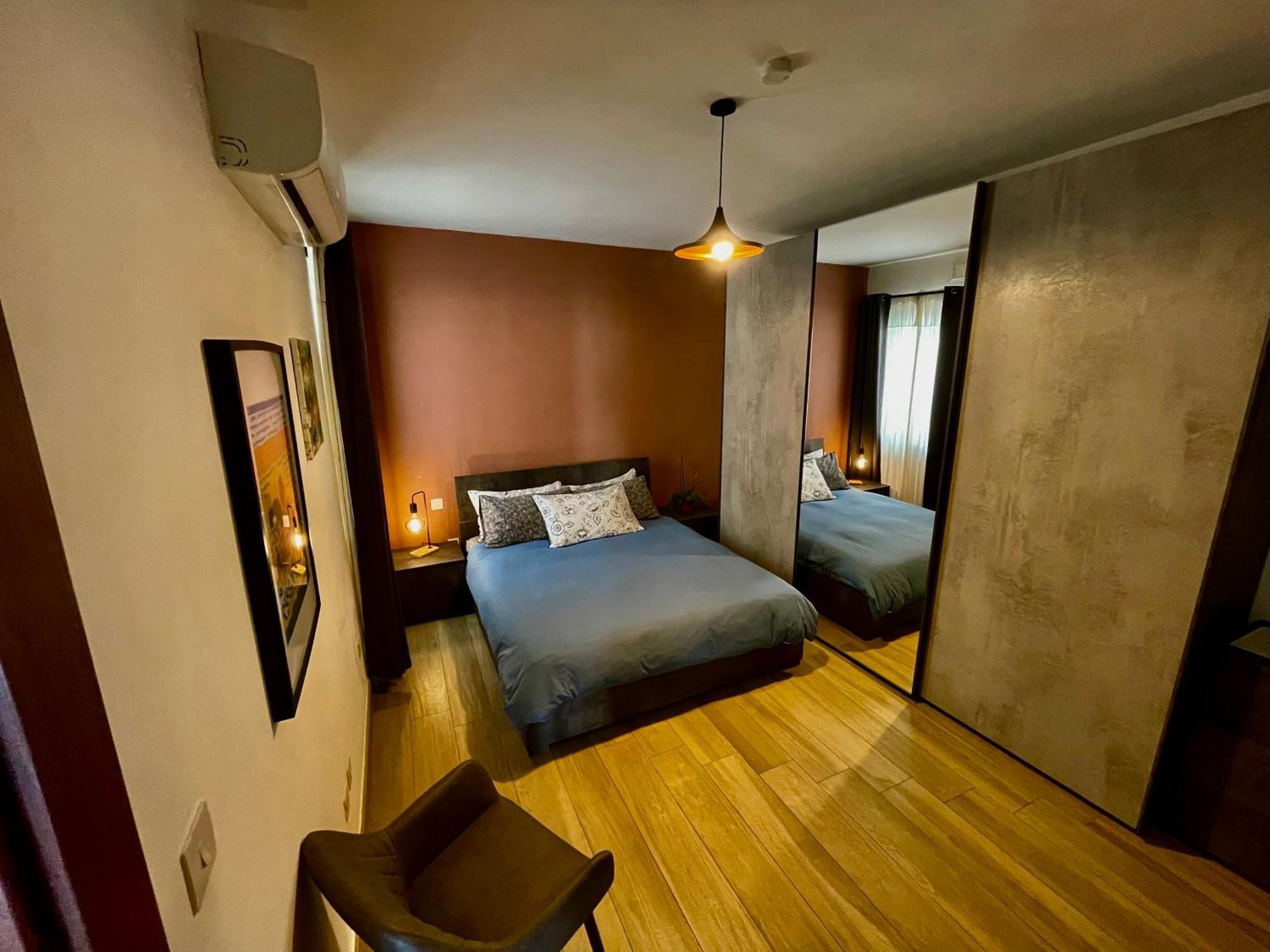 Mqabba Airport Accommodation Bedroom With Your Own Private Bathroom Self Check In And Self Check Out Air-Condition Included מראה חיצוני תמונה